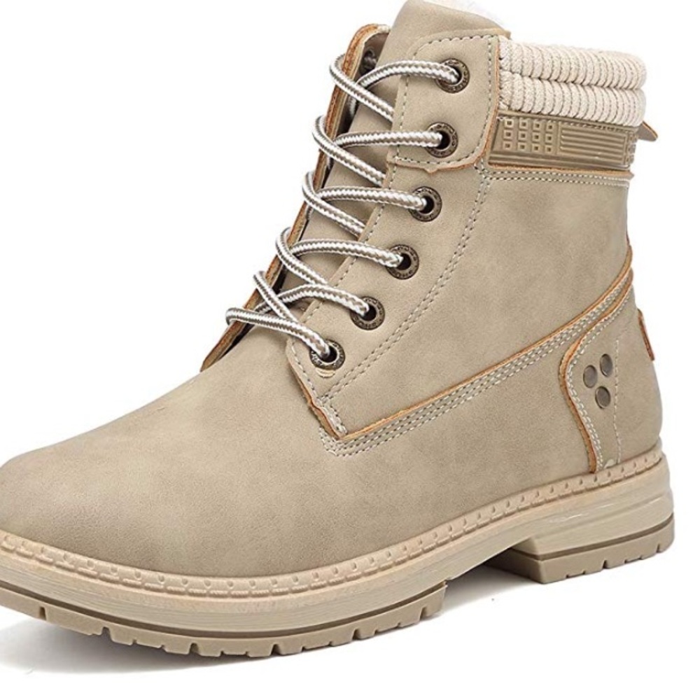 Karkein Winter boots NWT